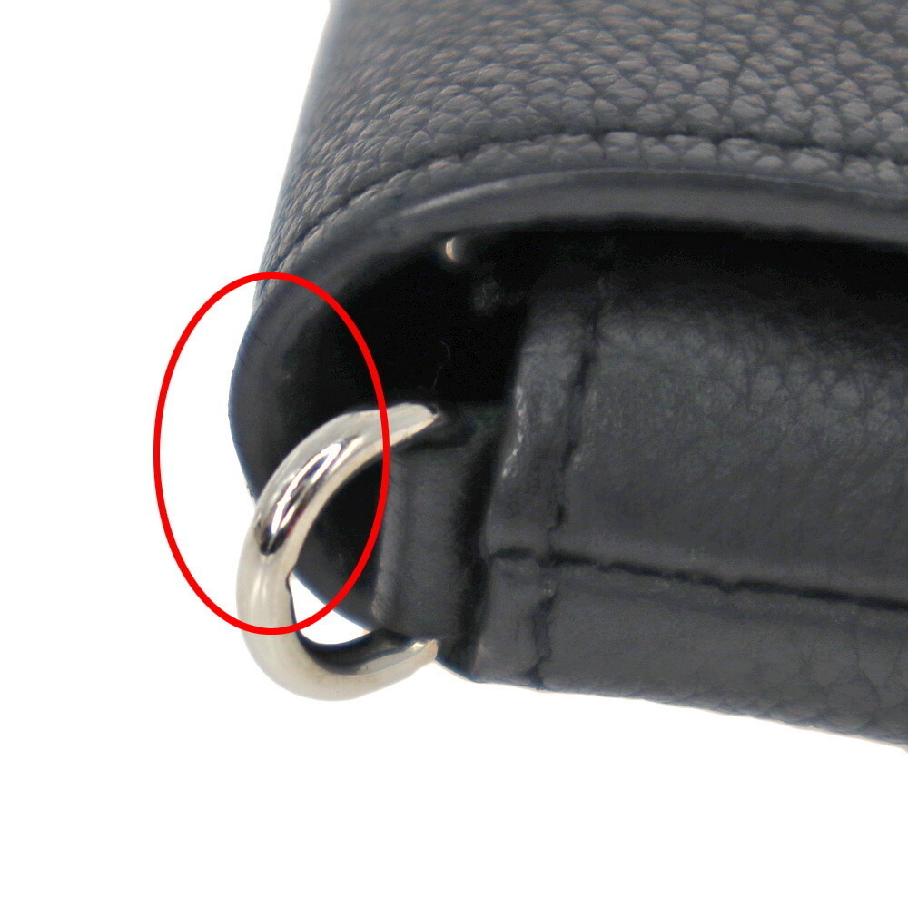 Louis Vuitton Pochette MyLockme - Picture 9 of 11